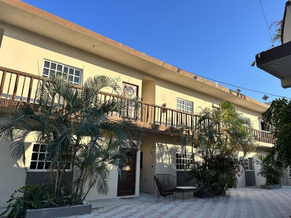 La Casa Del Pescador Holbox Apartment Exterior photo